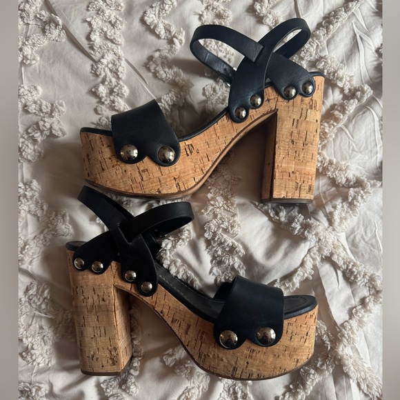 SZ 10 Prada - Black + Tan Platform Sandals - Picture 1 of 14